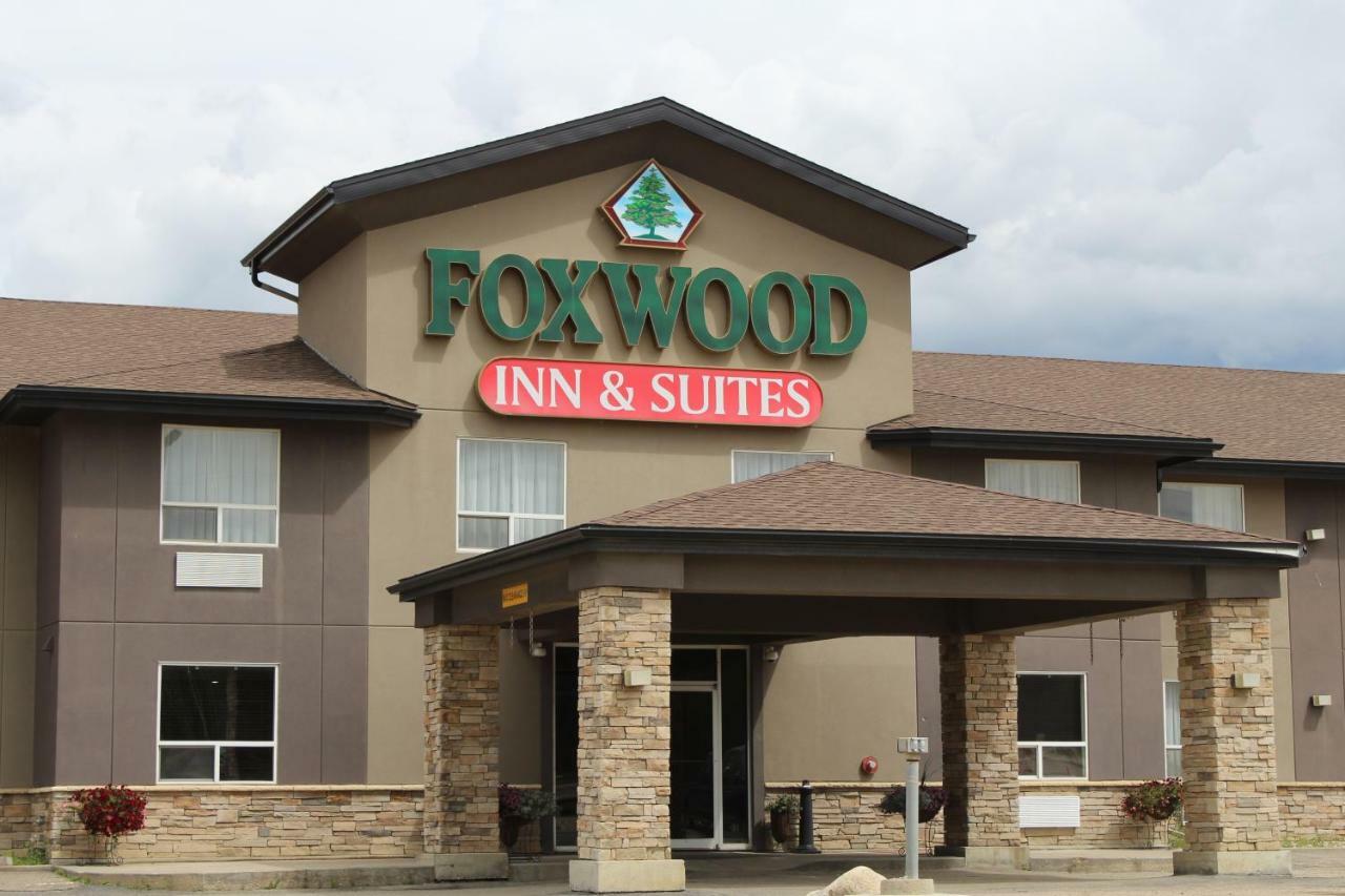 Foxwood Inn And Suites Fox Creek Экстерьер фото